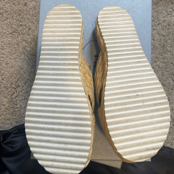 PRADA
Embellished straw sandals - Picture 6 of 8